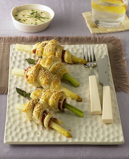 Spargel-Blätterteig-Röllchen