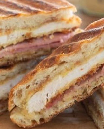 The Meat Sandwhich