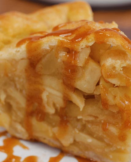 This is Hands Down the Best Homemade Apple Pie Recipe With a Caramelized Filling and Flaky Pie Crust