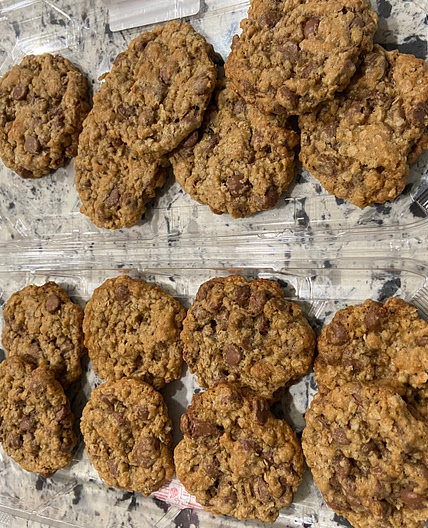 Chewy Chocolate Chip Oatmeal Cookies