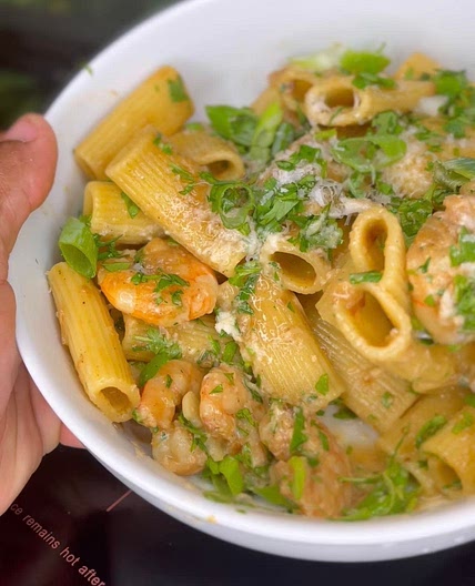 Garlic & Cilantro lime shrimp pasta 