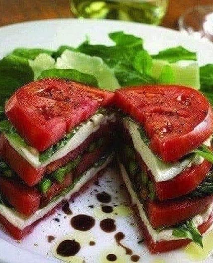 Tomato, Mozzarella, Basil, and Asparagus Sandwich 
