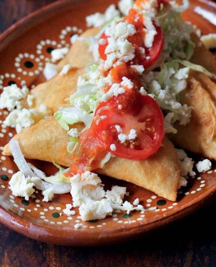 Empanadas de Queso (Cheese Empanadas)