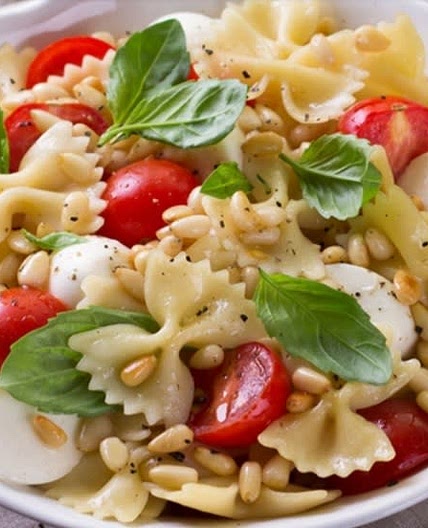 Nudelsalat Caprese