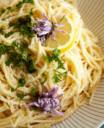 Easy One Pot Lemon Pasta
