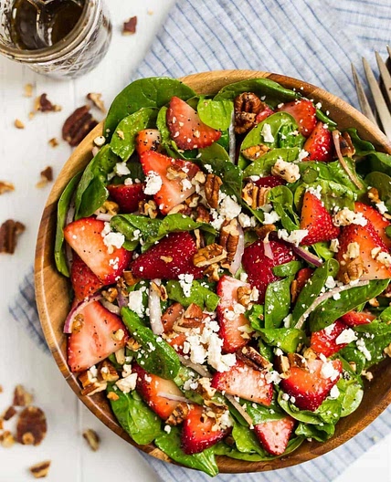 Strawberry Spinach Salad