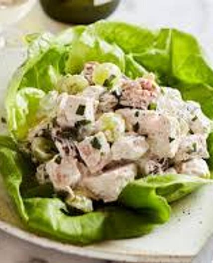 Jo Chicken salad with vegan mayonnaise