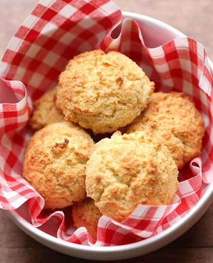 Keto Biscuits (Almond Flour)