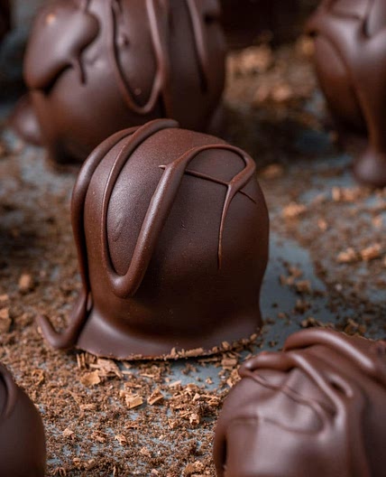 Vegan Oreo Truffles