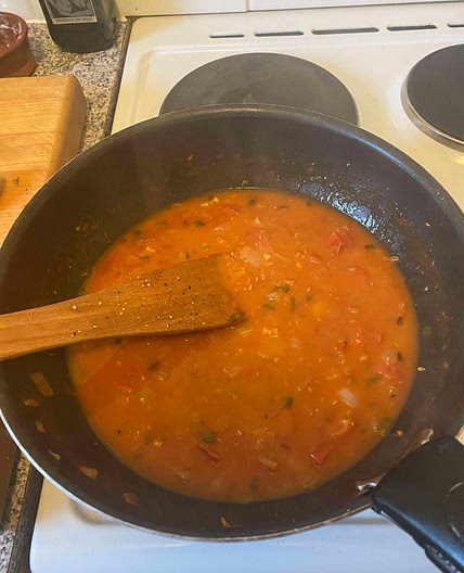 Homemade tomato & basil sauce