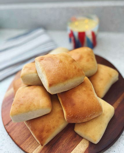 30 Minute Dinner Rolls + Honey Butter