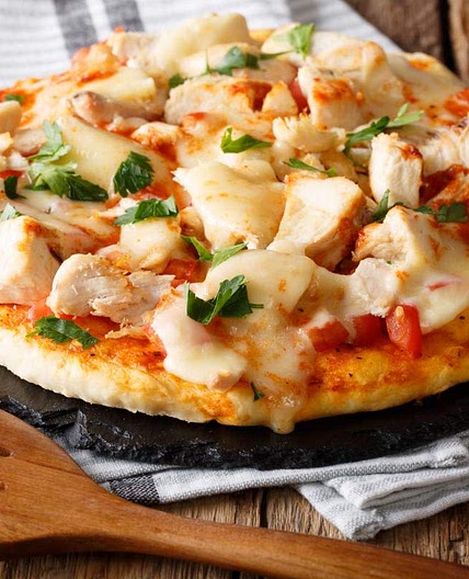 Buffalo Chicken Cauliflower Crust Pizza