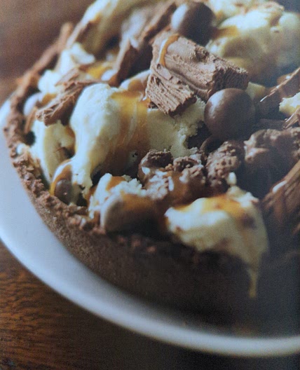 Toffee & Chocolate Ice Cream Pie