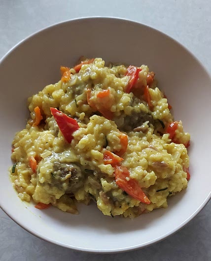 Balletjes in currysaus met rijst