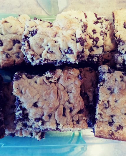 EASY CAKE MIX COOKIE BARS