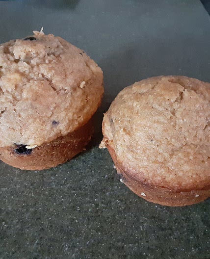 Oat Bran-Blueberry-Banana Muffin