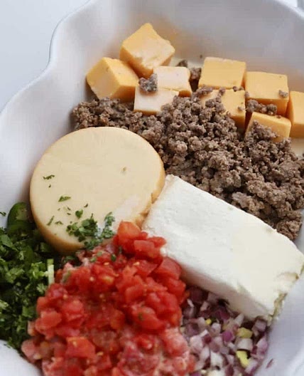 Baked queso dip
