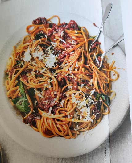 Fettuccine with spiced cherry tomato sauce