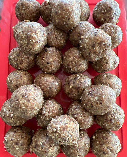 Oats, Dried Fruits and Nut ladoos