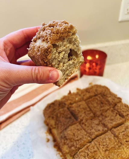Classic Banana Bread with Cinnamon Streusel Topping