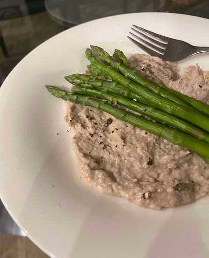 Asparagus tonnato