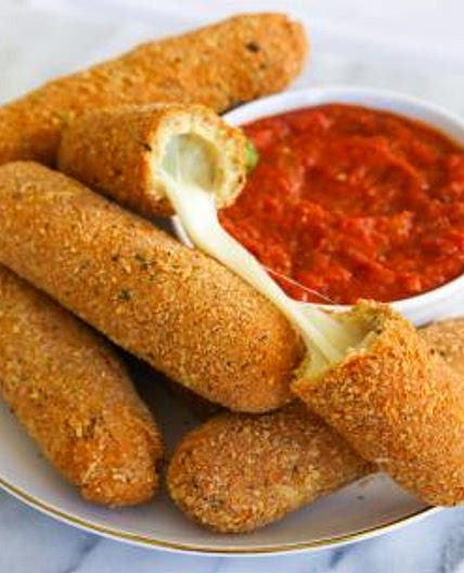 Matzo-rella Sticks