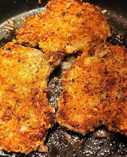 Crunchy! Crunchy! Italian Fried Pork Chops Recipe Cooks in Minutes