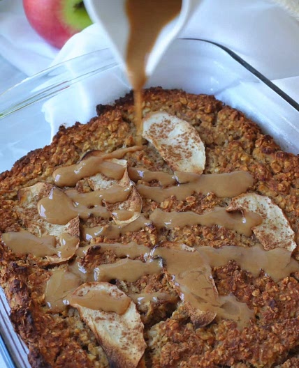 Apple Pie Baked Oats