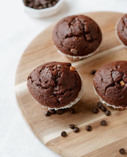 100 Calories Chocolate Muffins