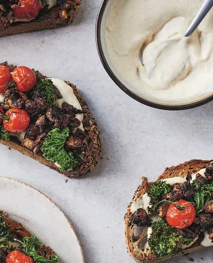 Crispy Bacon-Shrooms with Creamy Butter Bean Hummus