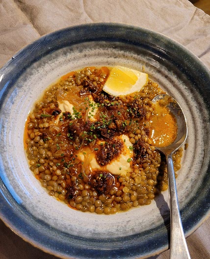 Lentils with caramelized onion aïoli and crispy chile oil