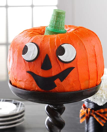 Jack-o'-Lantern Cake