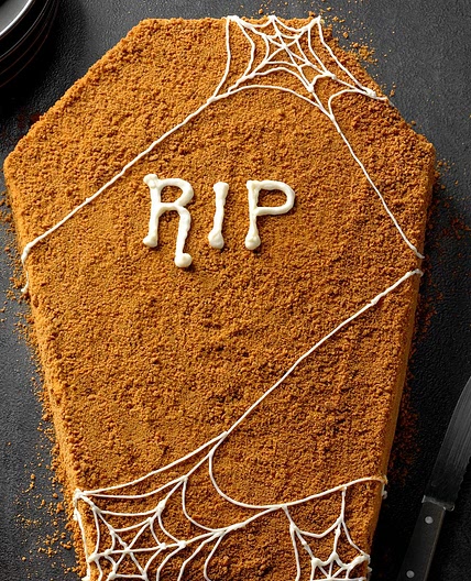 Coffin Pumpkin Cake