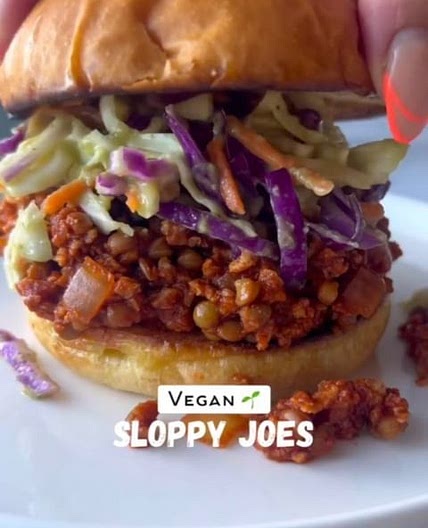 The ultimate Vegan Burger😍
