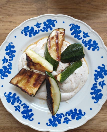 Courgette grillée tahin