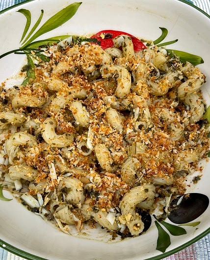 Simple Pesto Pasta Salad with Artichokes and Grated Egg
