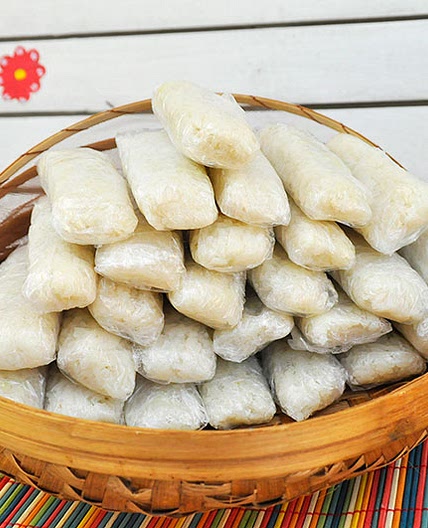 Lemper - Indonesian sticky rice snack