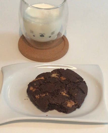 mcdonald‘s triple chocolate chip cookie.