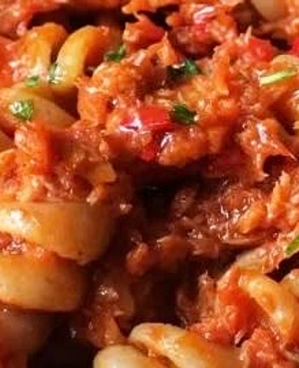 Spicy tuna pasta