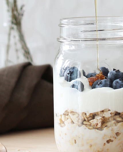 Blueberry Honey Overnight Oats