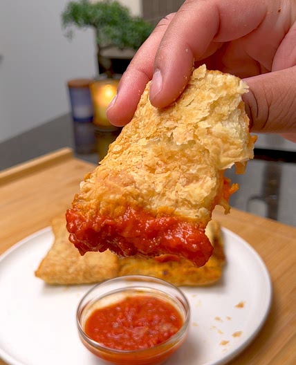 Air Fryer Pizza Hot Pocket
