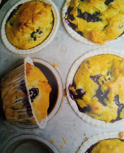 Blueberry&Avocado Muffins