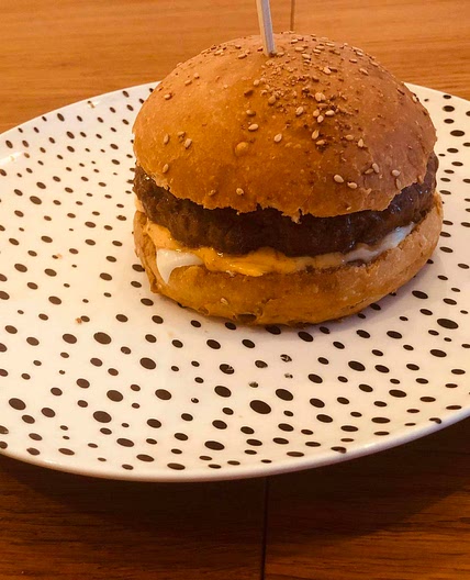 Burger buns with sesame seeds 🍔