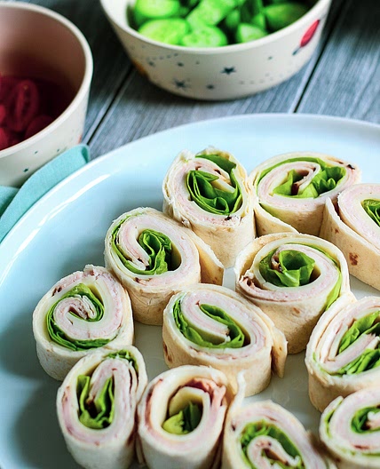 Turkey and cheese pinwheel sandwiches