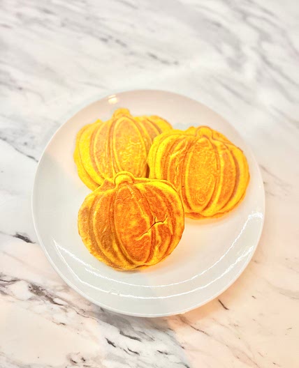 Pumpkin Spice Waffles