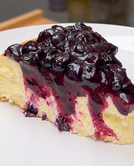 Air Fryer Lemon Blueberry Cheesecake