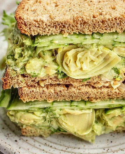 Avocado White Bean Sandwich