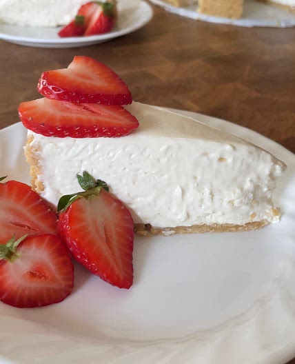 No-Bake Vanilla Cheesecake