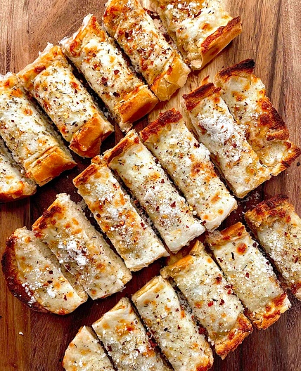 Cheesy French Bread 