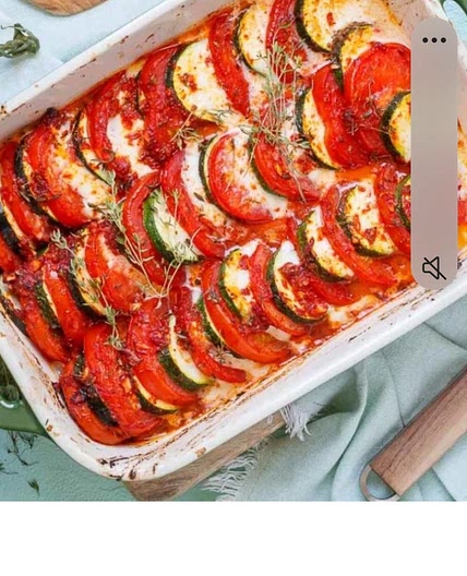 Tomaten Mozarella Zucchini